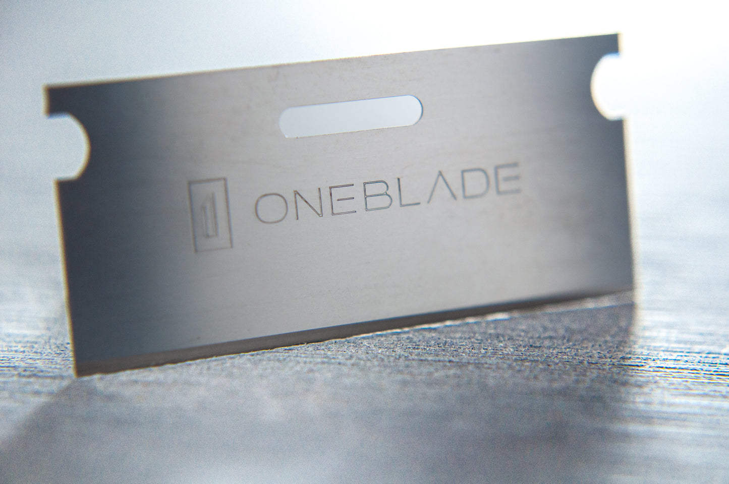 OneBlade HiCarbon SE 専用替刃 本体ブレード クローズアップ