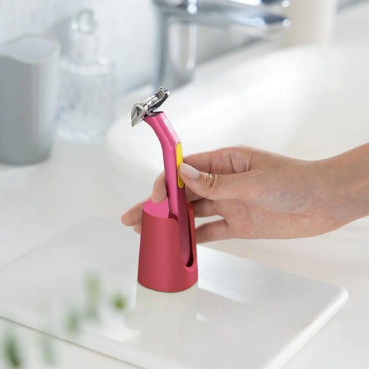 OneBlade DAWN Razor フラミンゴピンク 使用シーン ムダ毛処理 一枚刃シェーバー エステや脱毛前のケアにも対応